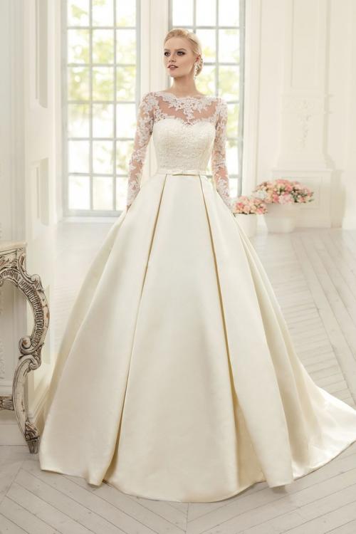 Classical Jewel Neck Lace Bodice A-line Organza Wedding Dress with Long Sleeves 