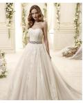 Charming A-line Strapless Beading&Crystal Lace Chapel Train Tulle Wedding Dresses 