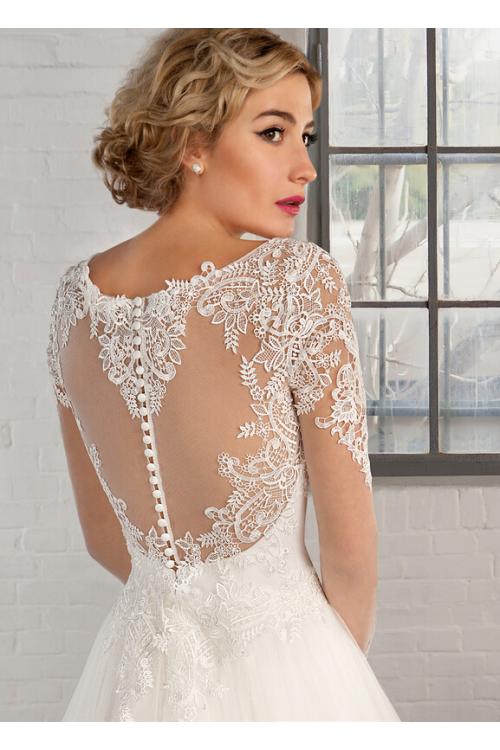 Illusion Jewel Neck Long Sleeved Lace Pattern A-line Tullle Wedding Dress 