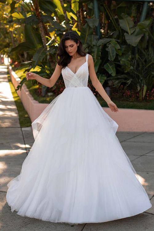  Ball Gown Shoulder Straps Sleeveless Sweep/Brush Train Long Tulle Wedding Dresses with Sash