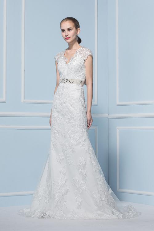  Sheath V-neck Cap Sleeve Lace Sweep/Brush Train Wedding Dresses