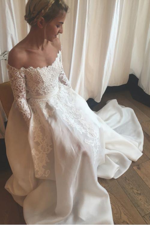 Boho Off Shoulder Lace Ball Gown Satin Wedding Dress 