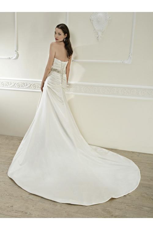 Simple A-line Sweetheart Beading&Sequins Chapel Train Satin Wedding Dresses