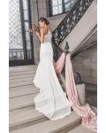  Trumpet/Mermaid Spaghetti Straps Sleeveless Lace Court Train Long Wedding Dresses with Buttons Back