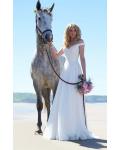 Chic Off the Shoulder Lace Pattern Bodice A-line Tulle Wedding Dress 