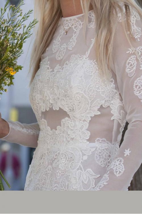 Chic Modern Split Long Lace overlay Mesh Wedding Dress with Long Sleeves 