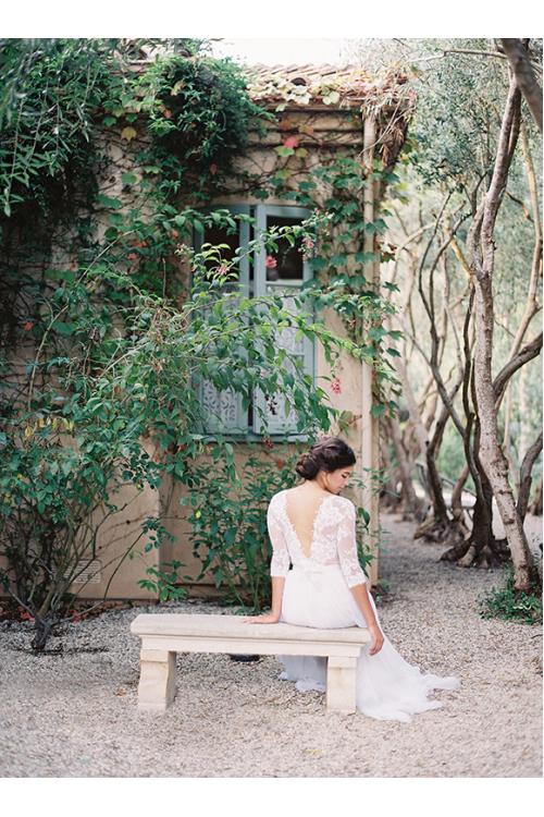 Rustic 3/4 Sleeved Lace top A-line Chiffon Wedding Dress with V Neck 