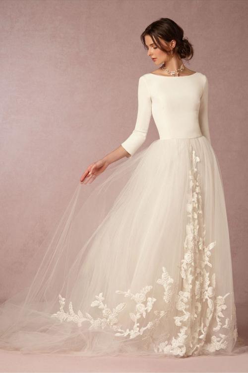 Bateau Neck 3/4 Sleeves Princess Tulle Wedding Dress Lace Embroidery