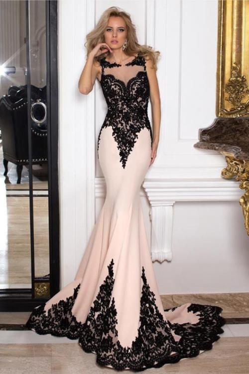 Elegant Jewel neckline Lace Appliques Mermaid Long Satin Prom Dress