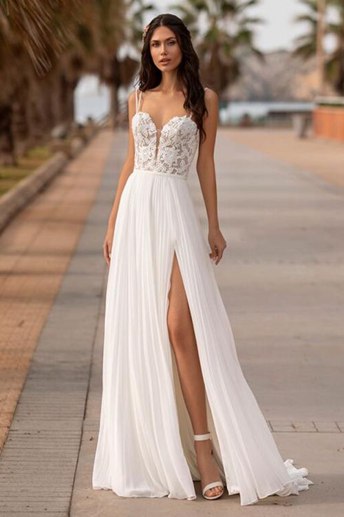  A-line Double Spaghetti Straps Sleeveless Lace Appliques Bodice Sweep/Brush Train Long Wedding Dresses with Pleated Chiffon Skirt