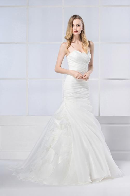  Trumpet/Mermaid Strapless Cascading Ruffles Long Wedding Dresses