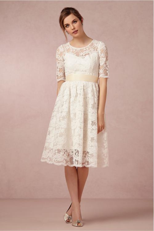 Short Sleeved A-line Knee Length Lace Wedding Dress with Ribbon 