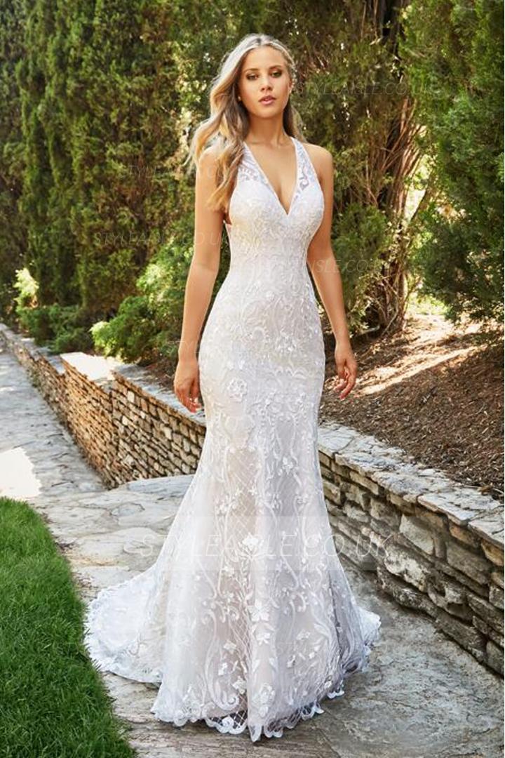 Sexy Backless V Neck Lace Patterns Long Fit Flared White Tulle Wedding Dress