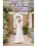 Boho Scoop Neck V Nack Empire Lace al over Wedding Dress with Cap Sleeves 