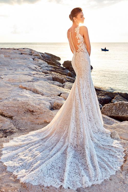 Sheer Back Illusion V Neck Long Mermaid Lace Wedding Dress