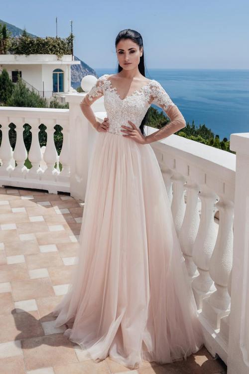 Illusion Jewel Neckline Long Sleeve Hade Lace Appliques Floor-length Long Tulle Wedding Dresses with Lace-up & Buttons Back