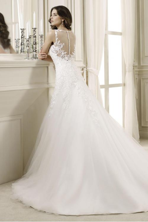 Charming A-line Bateau Straps Lace Sweep/Brush Train Tulle Wedding Dresses