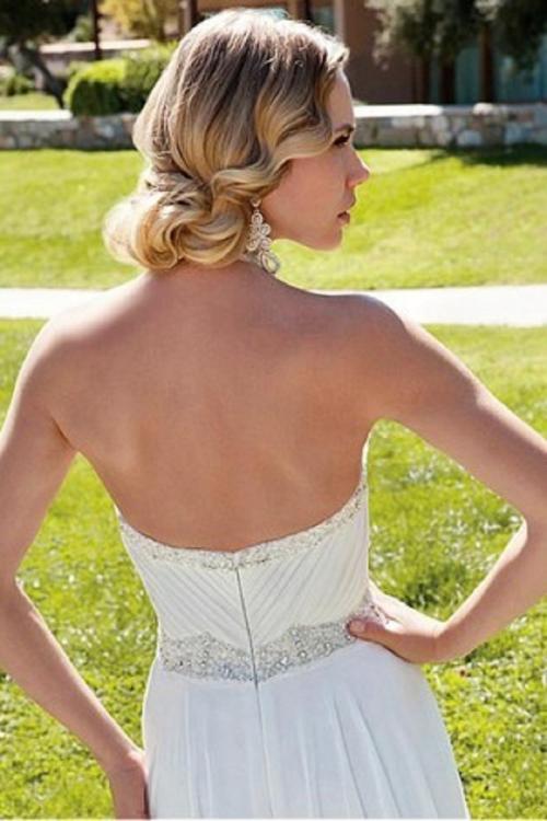 Halter Neck Beading Long A-line Chiffon Wedding Dress 