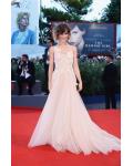 Elegant Gabriella Pession in Alberta Ferretti Illusion Neck Lace Appliques Blush Tulle Prom Dress 