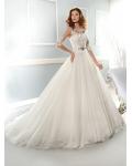 Elegant Ball Gown Bateau Beading&Sequins Lace Chapel Train Tulle Wedding Dress