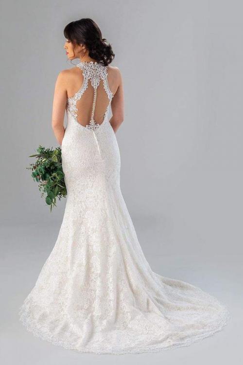  Mermaid Jewel Sleeveless Buttons Court Train Long Lace Wedding Dresses