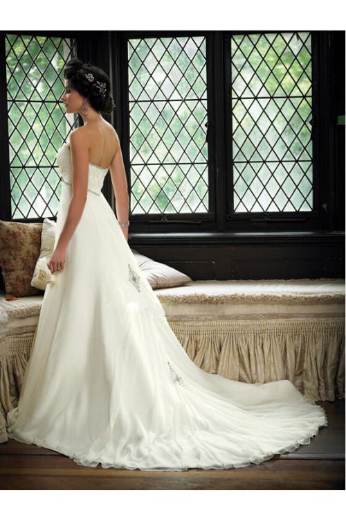 Timeless Empire A-line Crystal Beaded Neck Chiffon Wedding Dress 