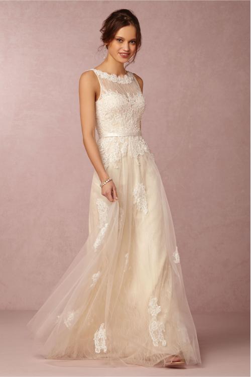 Sleeveless Illusion Bateau Neck Lace Bodice Frorla Lace Patterns Tulle Wedding Dress 