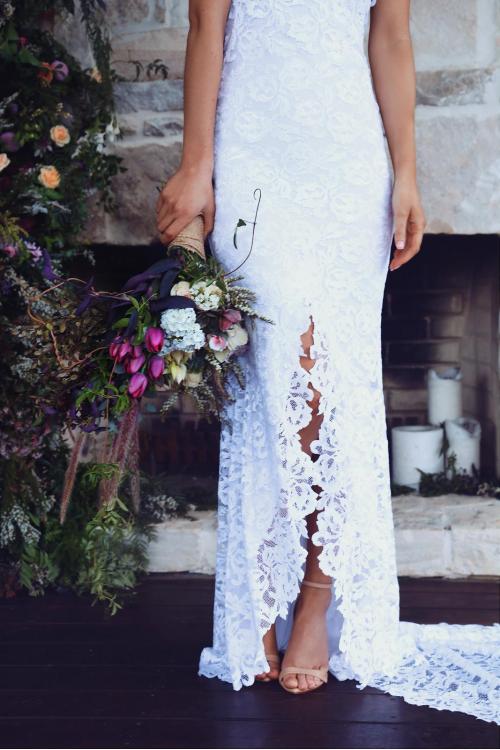 Sexy Illusion Neck Sleeveless Split Long Lace Wedding Dress