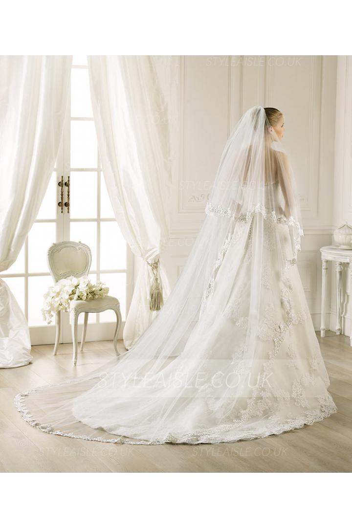 Exquisite Two Tiers Lace Tulle Wedding Veils 