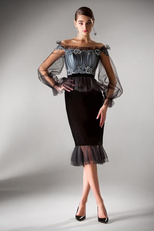 Bateau Neckline Long Sleeves Beading Lace Top Ruching Knee-length Short Tulle Cocktail Dress wth Split Back