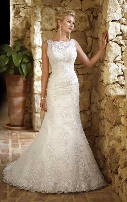 Sexy Trumpet/Mermaid Straps Beading&Sequins Lace Sweep/Brush Train Tulle Wedding Dresses